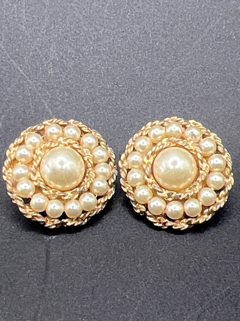 Vintage Gold and Cream Pearl Cluster Clip Earrings